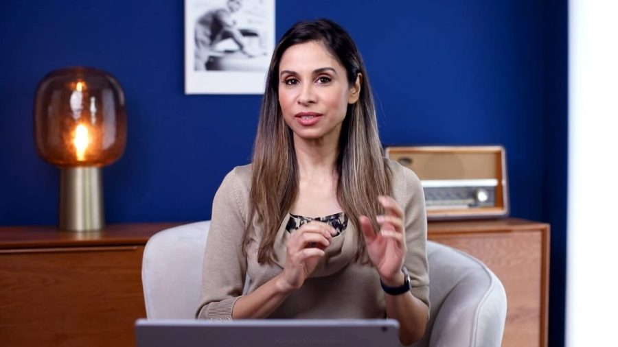 Learn Financial Analysis course promo at XelPlus